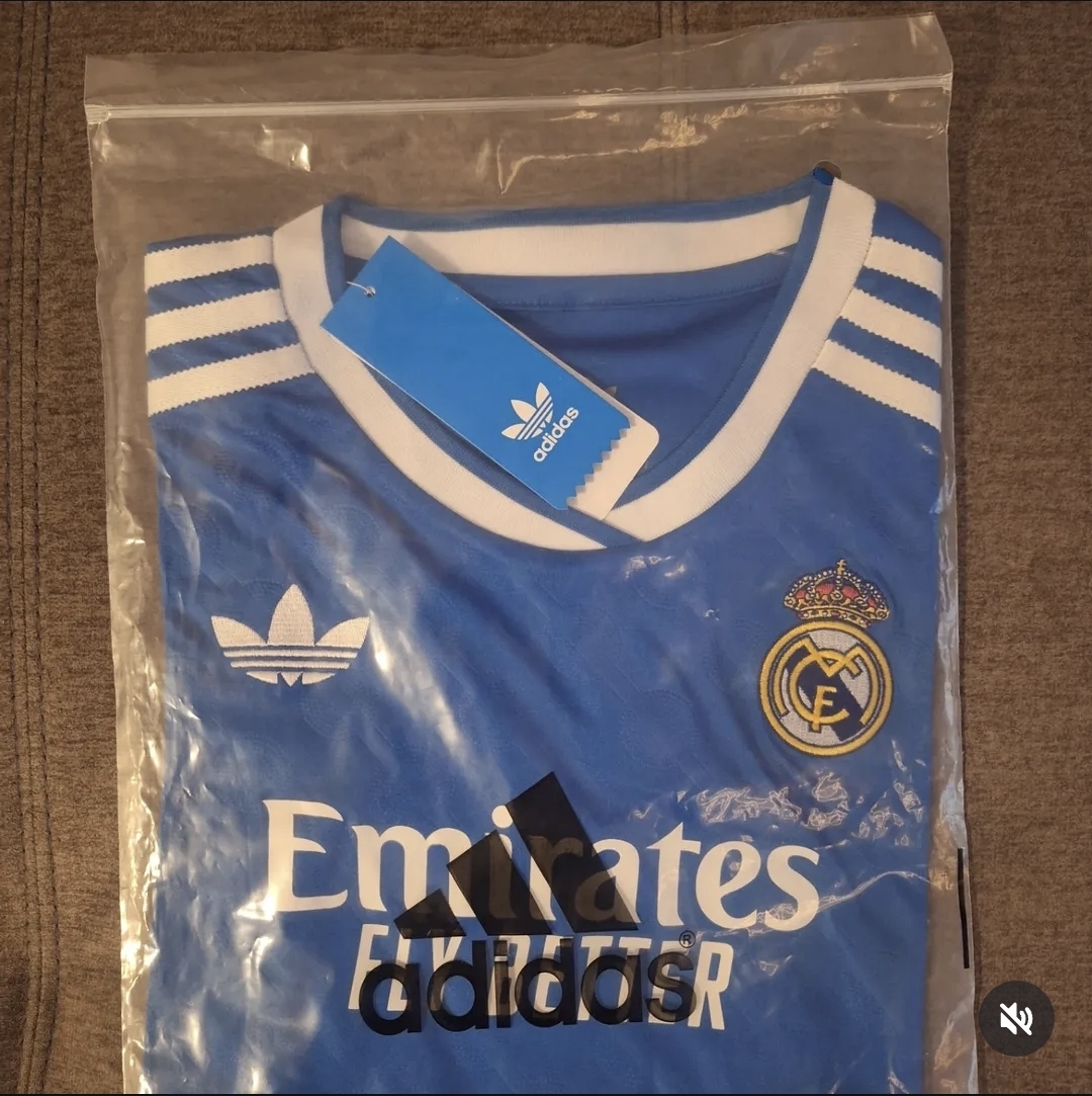 Top Cropped Réplica Real Madrid Talla S - foto 4