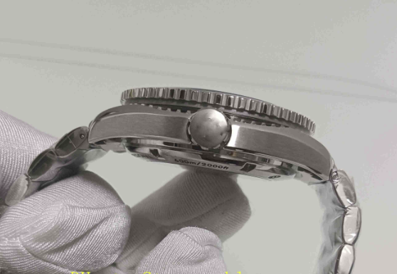 Omega Seamaster 600m - foto 2