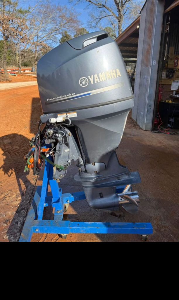 Motor fuera borda Yamaha F90 LA 2012 - foto 5